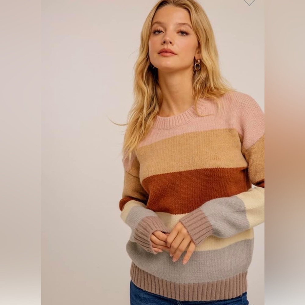 New Hem&Thread Sweater